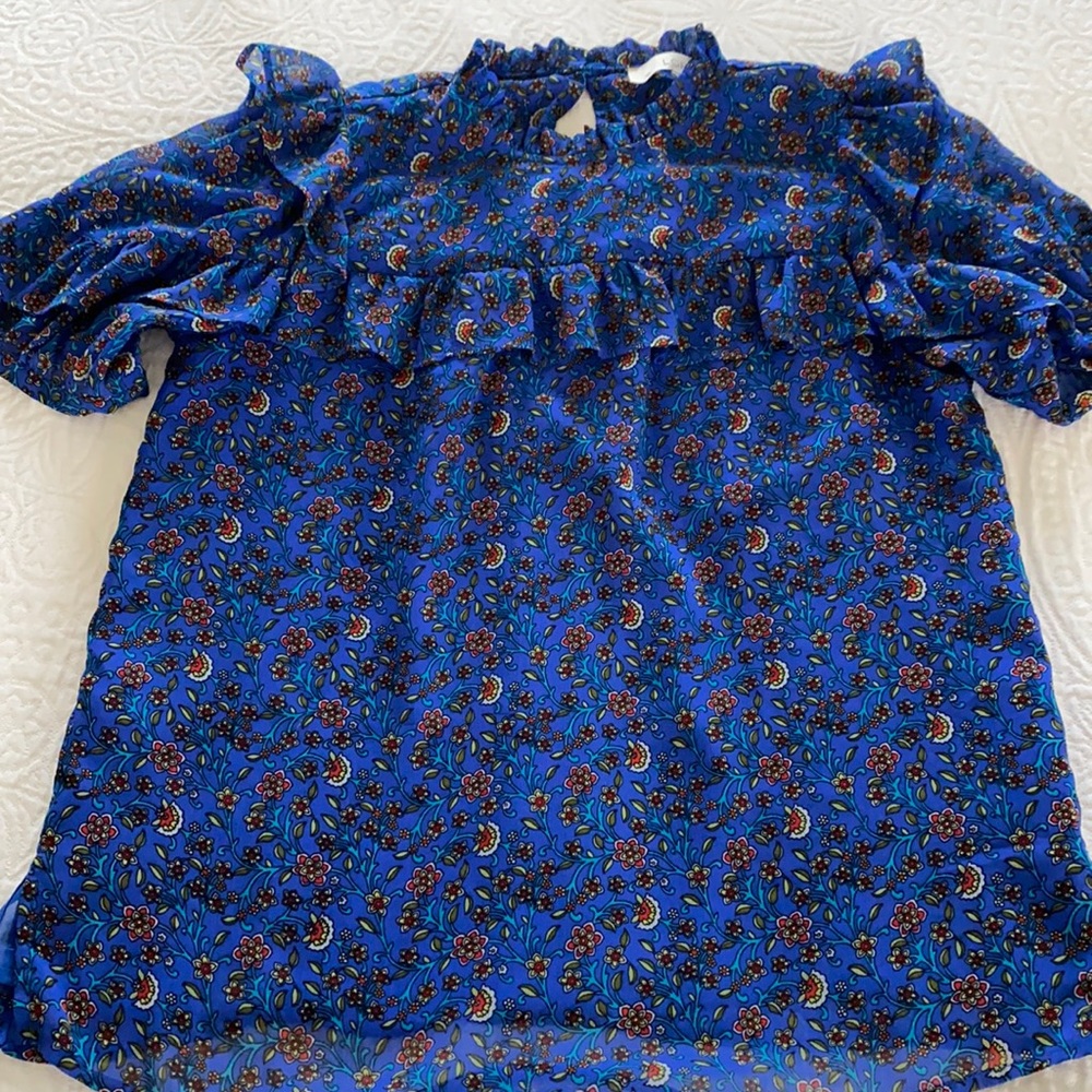 Ruffle neck short sleeve shirt